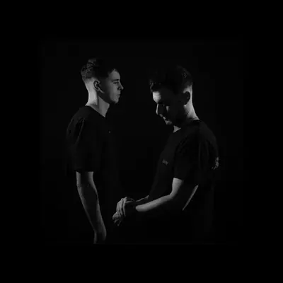Annix, press shot
