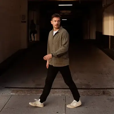 bailey, press shot