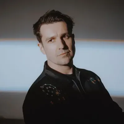 Grafix, press shot