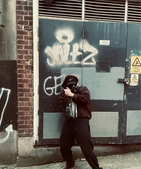 JOELY press photo
