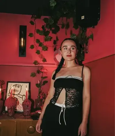 Lauren-Paige, press shot