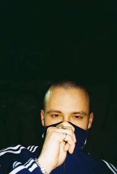 Napes, press shot