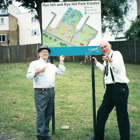 Pete & Bas press photo
