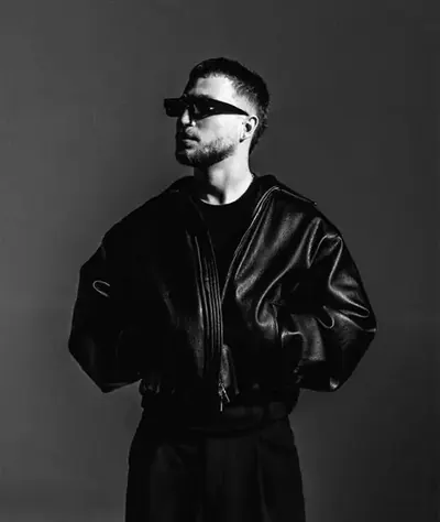 Subsonic, press shot