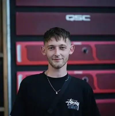 Vsylum, press shot